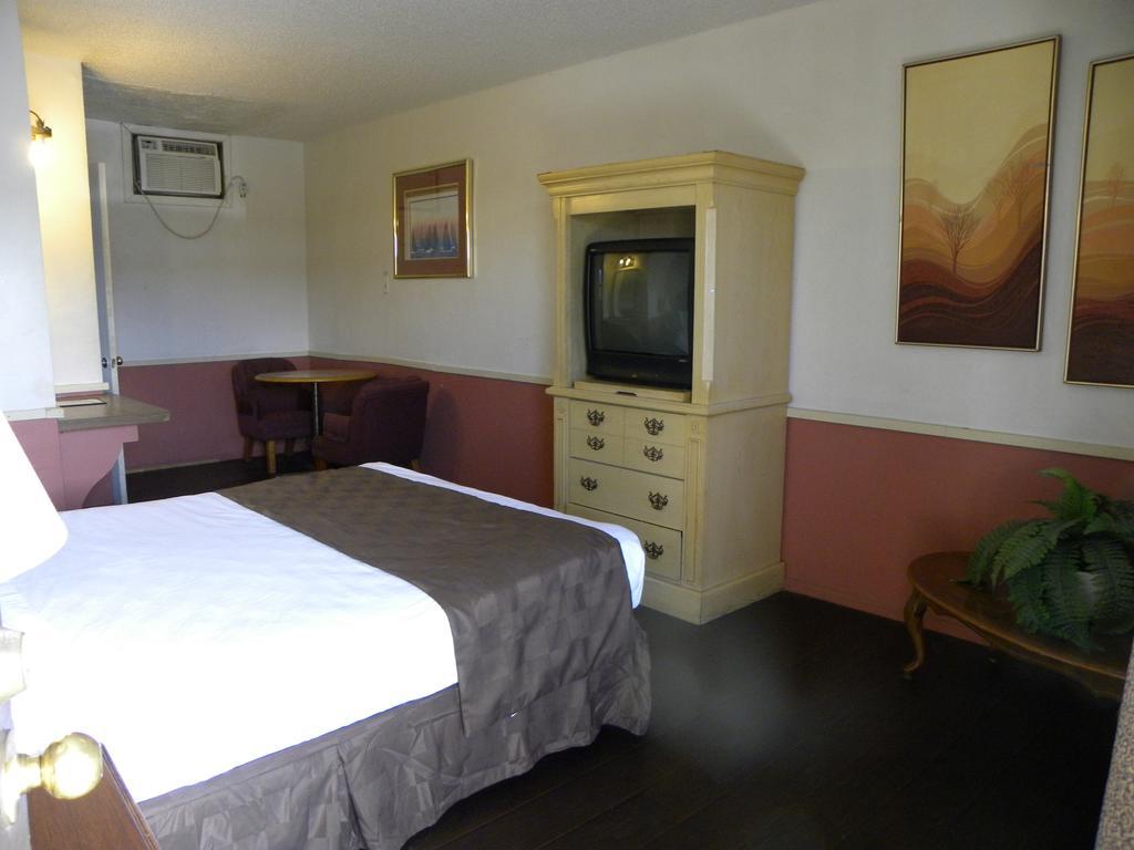 Best Motel Needles Quarto foto