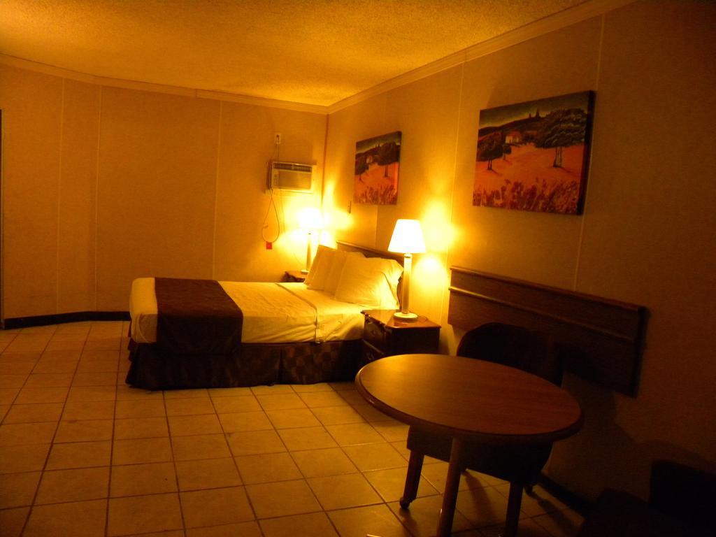 Best Motel Needles Quarto foto